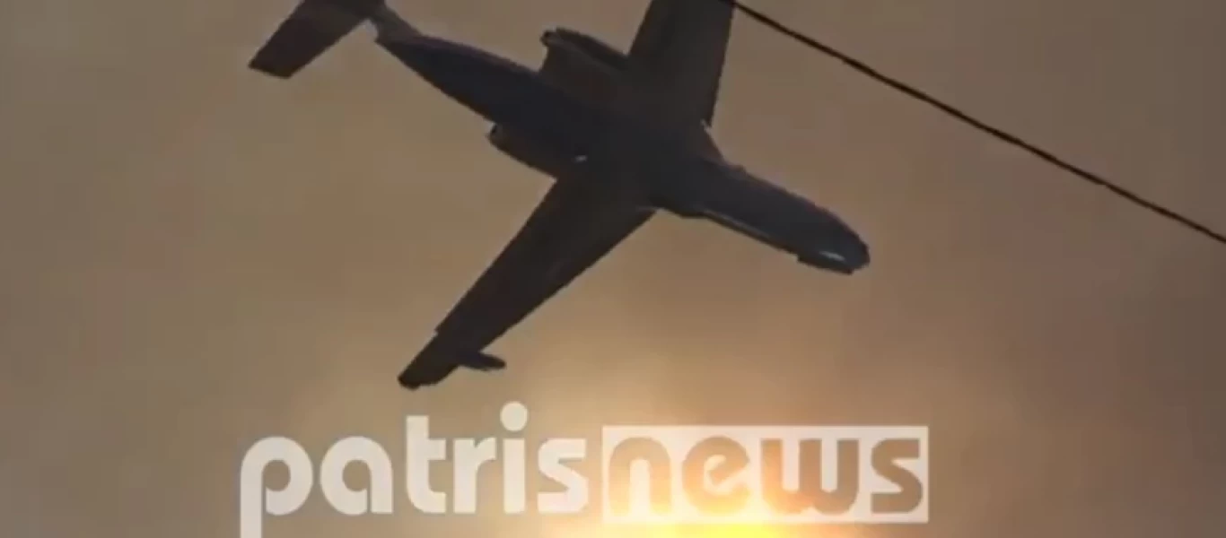 Αρχαία Ολυμπία: Η στιγμή που τα εναέρια μέσα «βουτούν» στην πύρινη λαίλαπα (βίντεο)